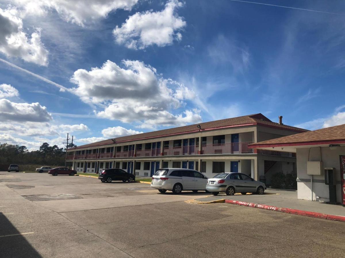 Executive Inn & Suites 보몬트 외부 사진